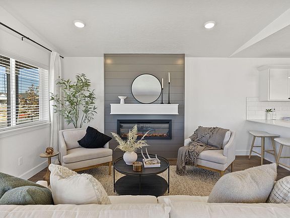 4th image of 4091 SW Pumice Ave #99