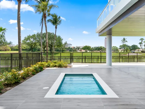 220 SE Mizner Boulevard #Villa 101, Boca Raton, FL 33432