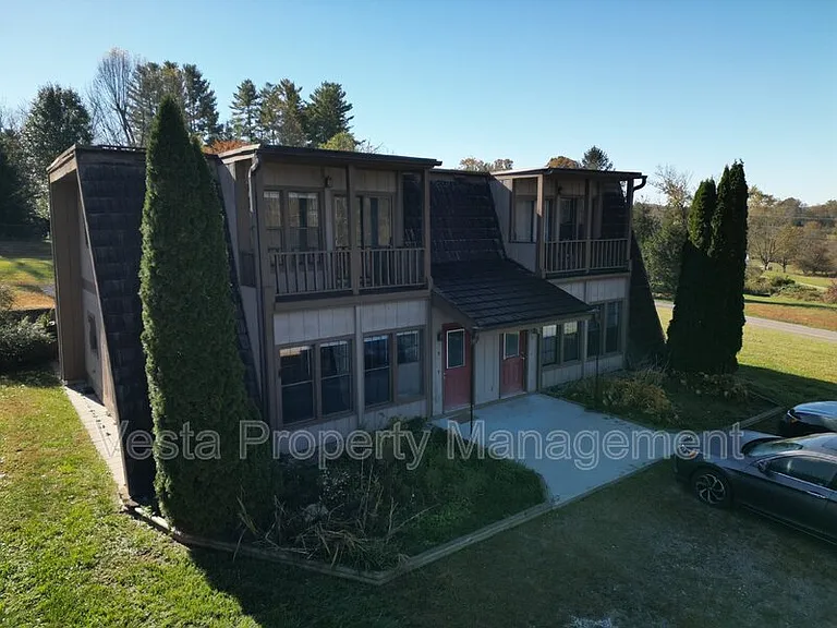 588 Ray Hill Rd #A — Photo 58
