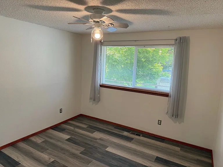 3213 NE 132nd Ave — Photo 16