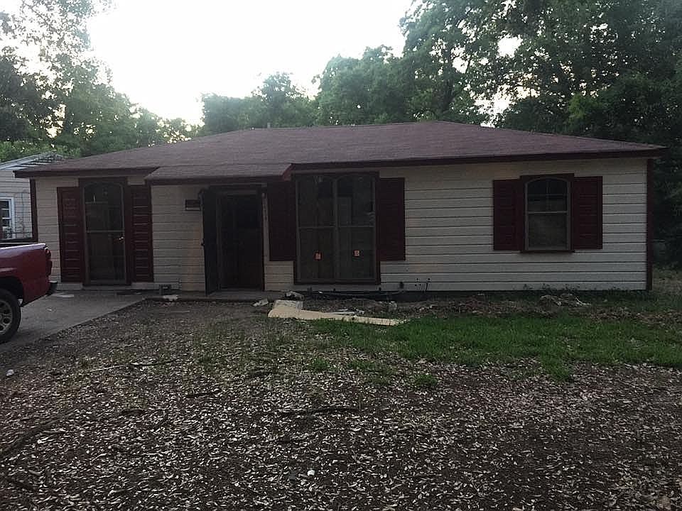 1st image of 3414 Pleasant Dr