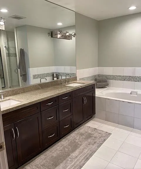 575 Elm Ave #6 — Photo 2