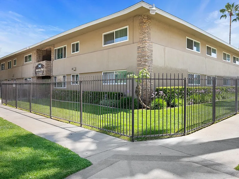 Waldorf Apartments- Riverside, CA — Photo 82