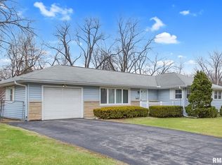 1419 W Sunnyview Dr, Peoria, IL 61614
