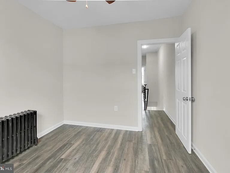 1918 Durfor St — Photo 19