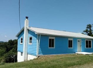 99 Patriot Dr, Proctor, WV 26055