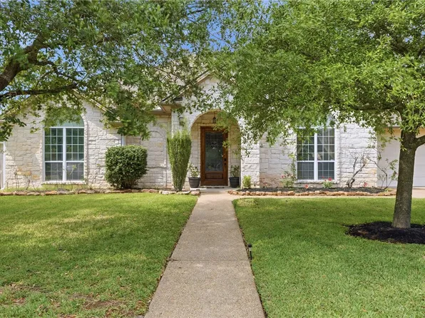 2116 Rockcliffe Loop, College Station, TX 77845