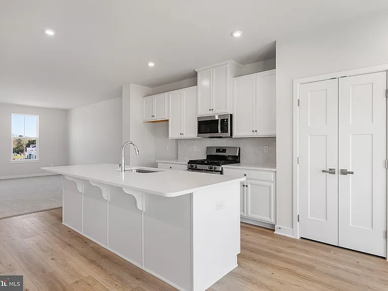 31 Sage Way — Photo 18