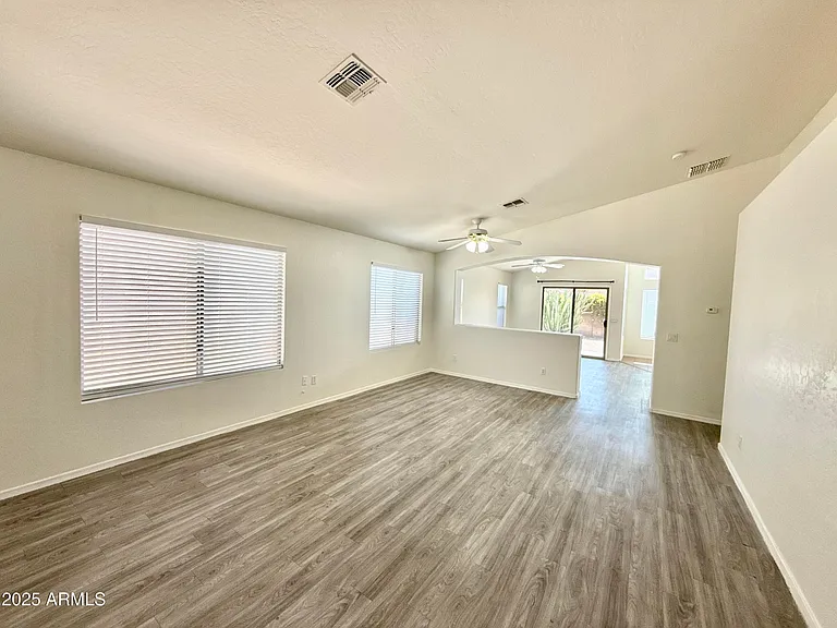 13719 W Keim Dr — Photo 6