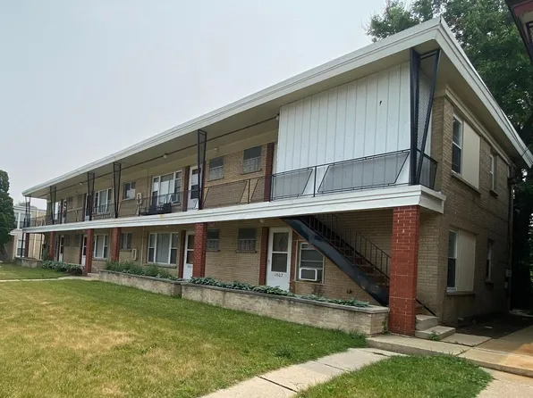4903 W Columbus Dr Unit 1, Oak Lawn, IL 60453