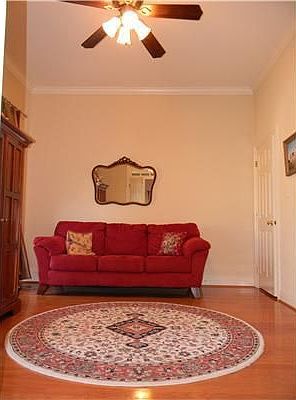 5th image of 123 Cherry Creek Dr