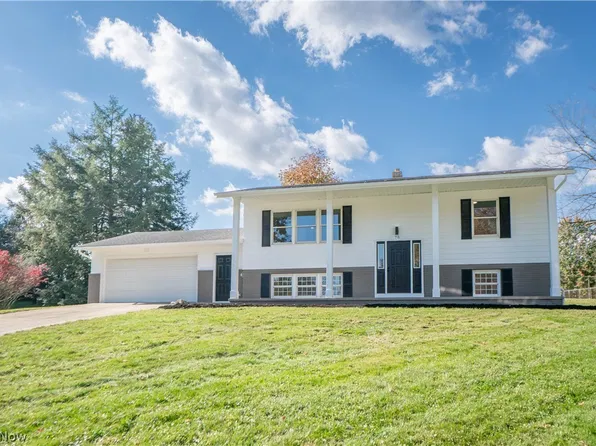 78 Tallwood Dr, Tallmadge, OH 44278