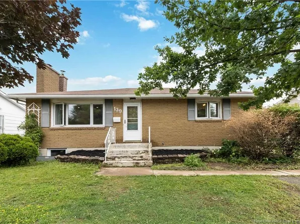 139 Ayer Ave, Moncton, NB E1C 8H1
