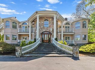 72 Charlemont St, Newton, MA 02461