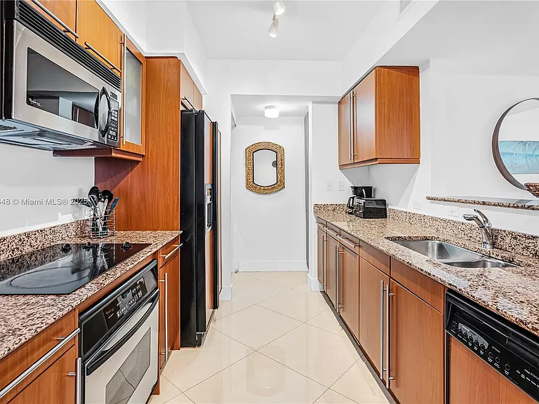 2080 S Ocean Dr #1507 — Photo 2
