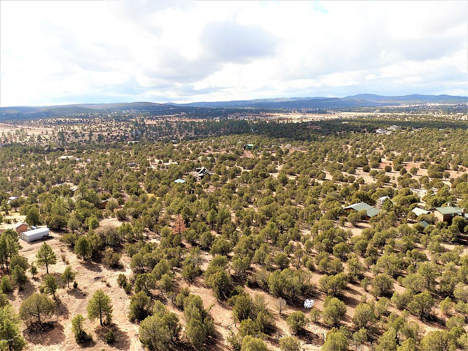 1st image of Oak Hill Dr