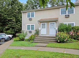 9 Forge Gate Dr APT E2, Cold Spring, NY 10516