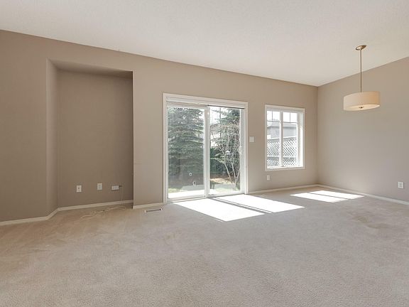 4th image of 2508 Hanna Cres NW #55