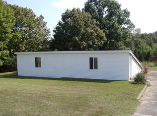 1655 Greenway Rd, Huron, TN 38345