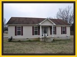 502 Chipman Rd, Bethpage, TN 37022