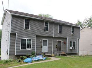 250-252 Hope St, Greenfield, MA 01301