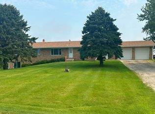 3228 McGirr Rd, Steward, IL 60553
