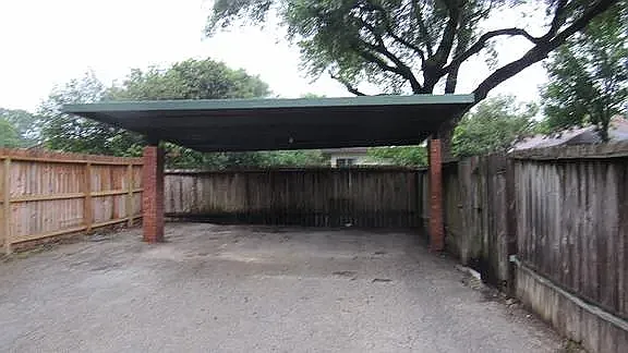 2 bed, 1200 sqft, $1,350 — Photo 4