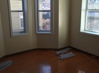 608 E 34th St APT 1, Brooklyn, NY 11203