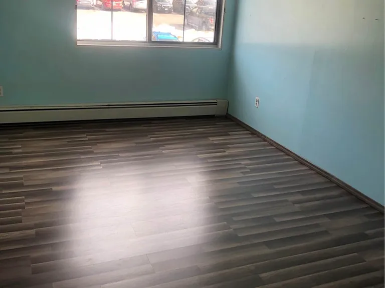 130 Mammoth Rd #24 — Photo 8