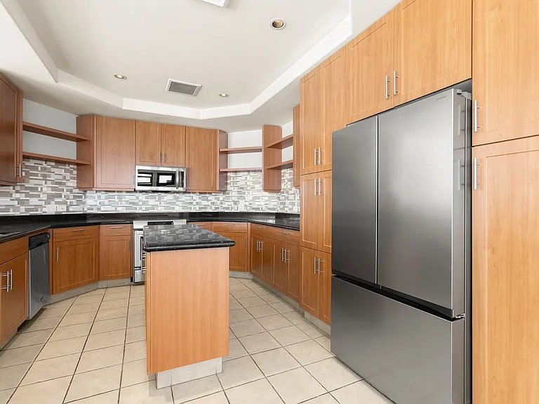 7920 Herschel Ave #36 — Photo 18