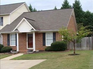 390 W Pointe Dr, Spartanburg, SC 29301