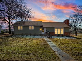 312 Prospect Ave, Paxton, IL 60957