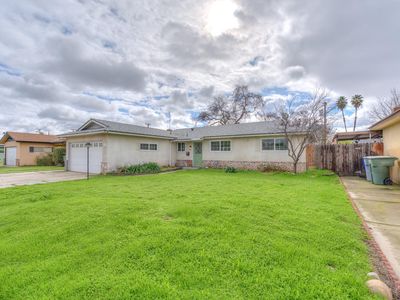 650 W San Gabriel Ave, Clovis, CA, 93612