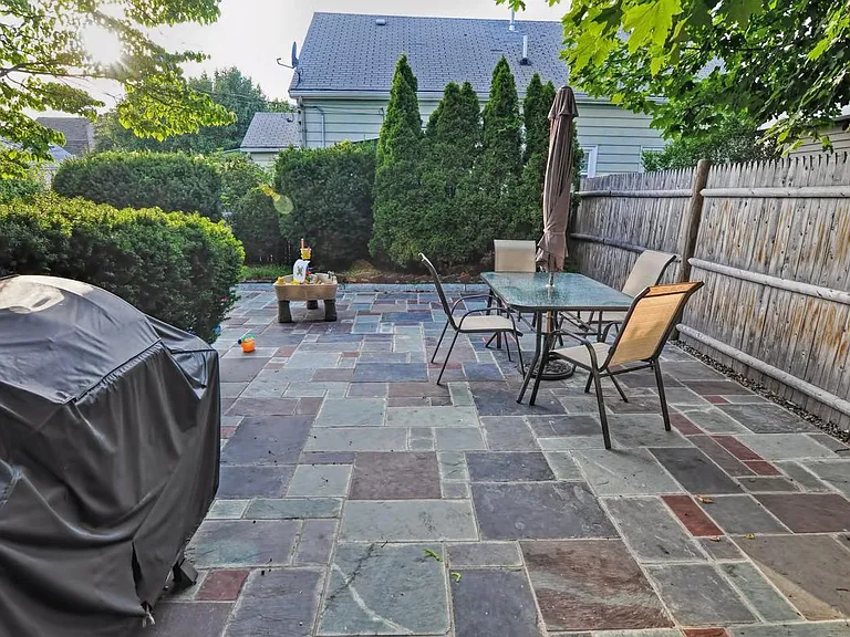 86 Fowler Ave — Photo 7