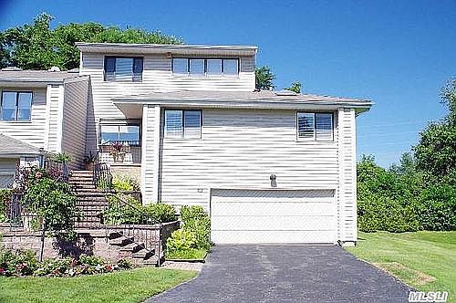 1st image of 49 Pheasant Ln