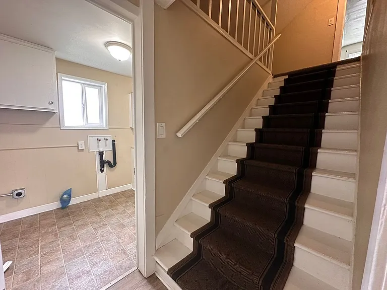 2306 J St — Photo 15