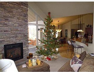 3rd image of 3109 Cabin Creek Trl