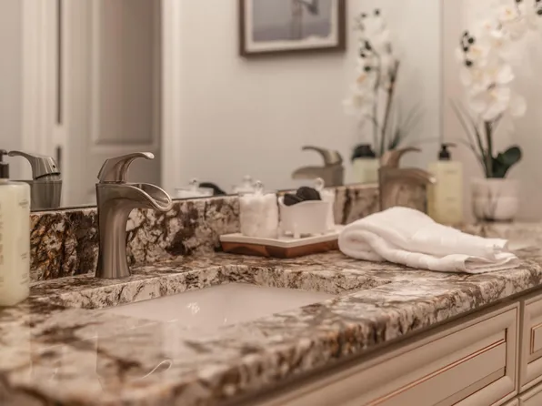 13824 Parkway Manor Dr, Willis, TX 77318