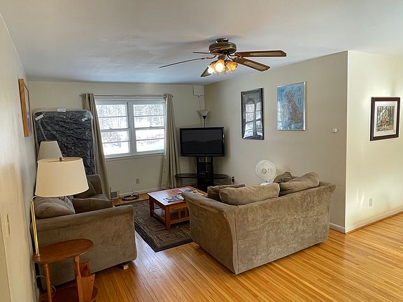 Living furnished with TV