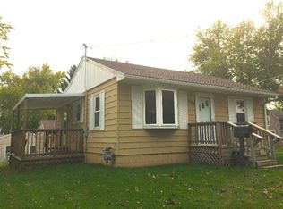 402 8th Ave, Grinnell, IA 50112
