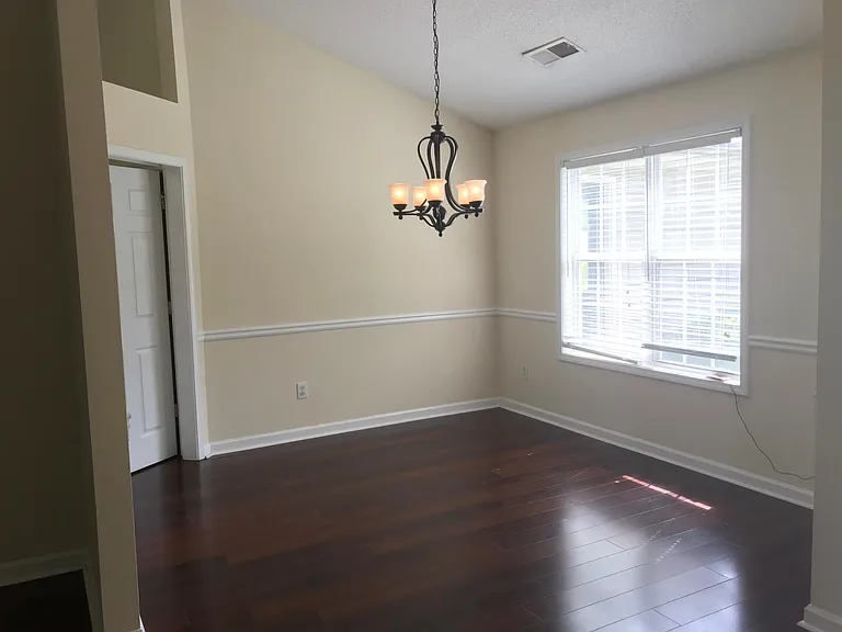 7940 River Fall Ct — Photo 4