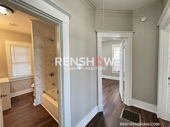 5th image of 696 Decatur St