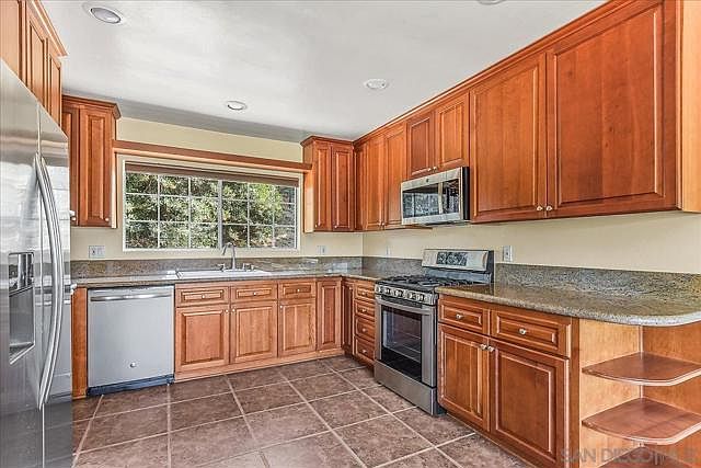 1st image of 1766 Key Ln