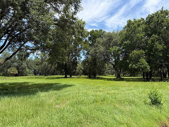 2nd image of 329 Lot 5
