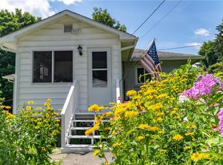 118 N Fostertown Dr, Newburgh, NY 12550
