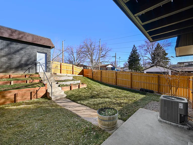 2890 S Sherman St — Photo 20