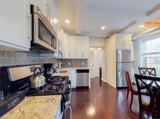 32 N Chester St APT 3, Baltimore, MD 21231