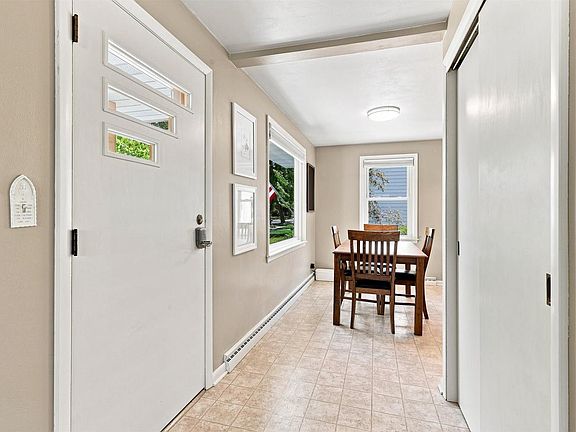 4th image of 716 SOO MARIE AVENUE