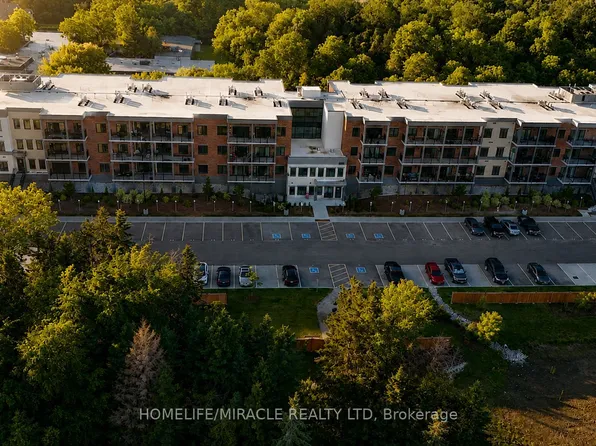 121 Mary St #322, Clearview, ON L0M 1G0