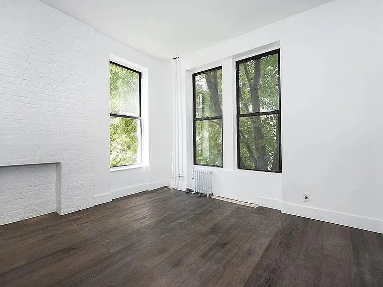195 Franklin St #2R — Photo 3